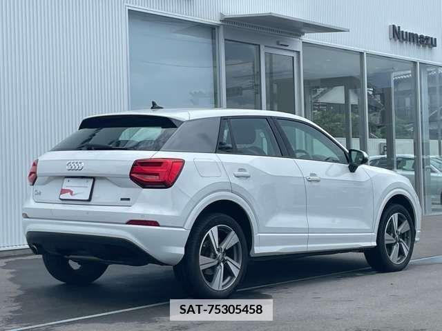 Audi Q2 2019-03 340012-5