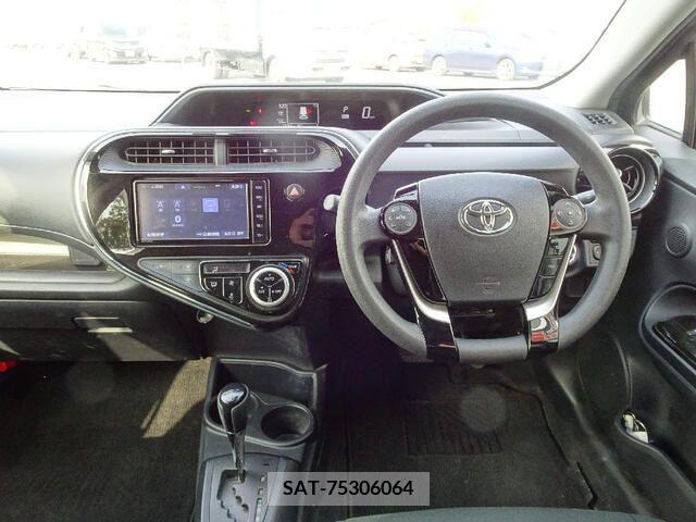 Toyota AQUA 2019-07 260164-6