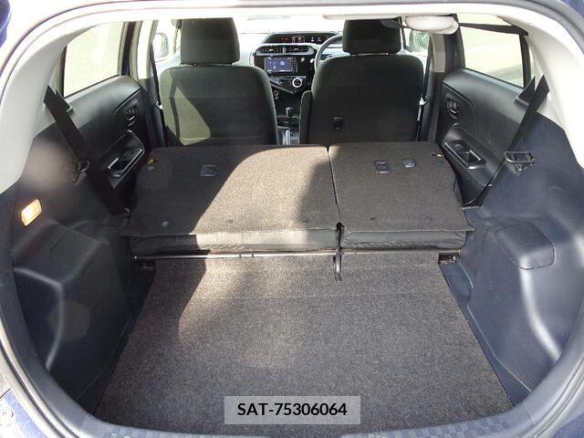 Toyota AQUA 2019-07 260164-15