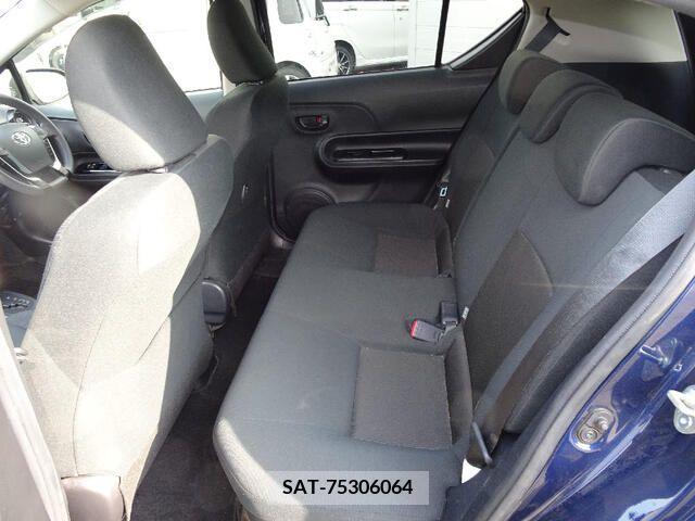 Toyota AQUA 2019-07 260164-13