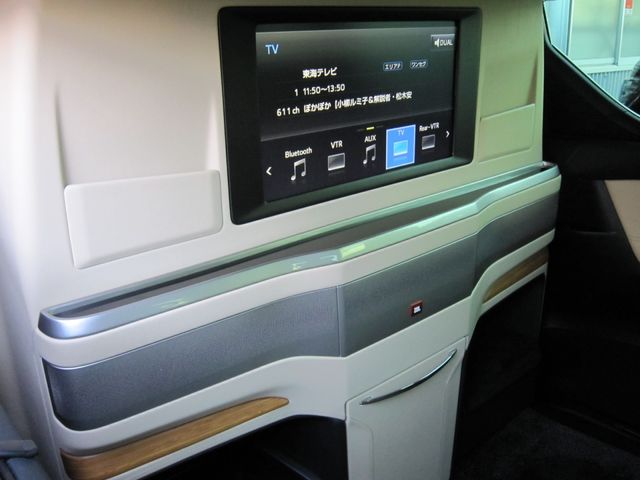 Toyota ALPHARD HYBRID 2020-02 193462-23