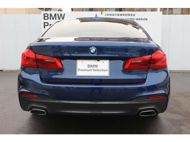 Bmw 5 SERIES 2017-11 15844-5