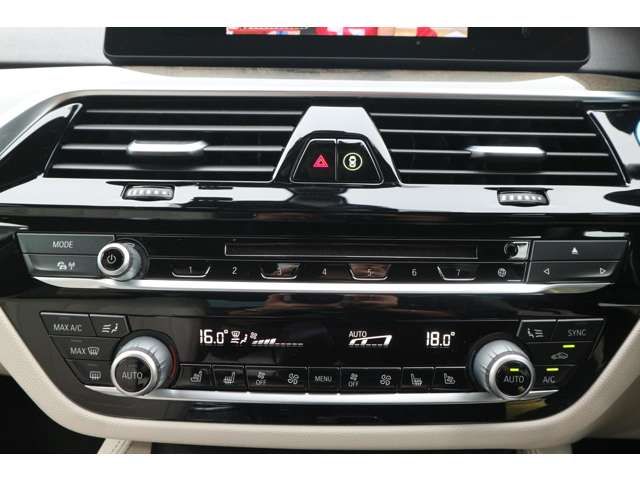 Bmw 5 SERIES 2017-11 15844-16