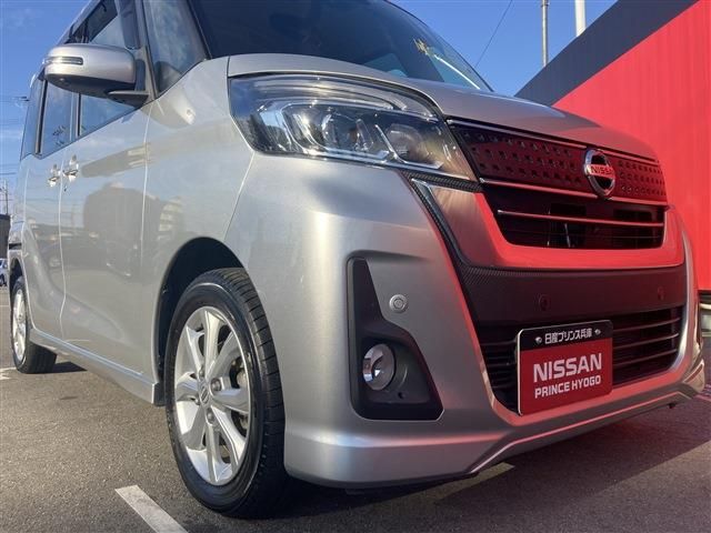 Nissan DAYZ ROOX 2018-09 23109-25