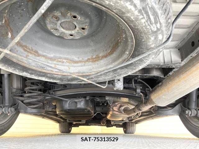 Toyota VELLFIRE 2012-12 369743-19