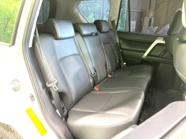Toyota PRADO 2022-04 180922-9