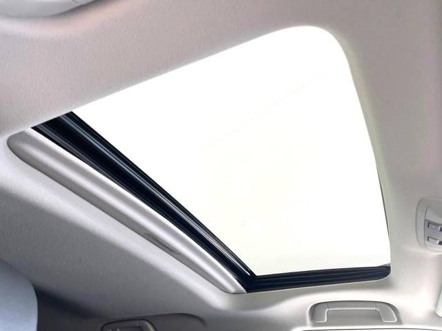 Toyota PRADO 2022-04 180922-2