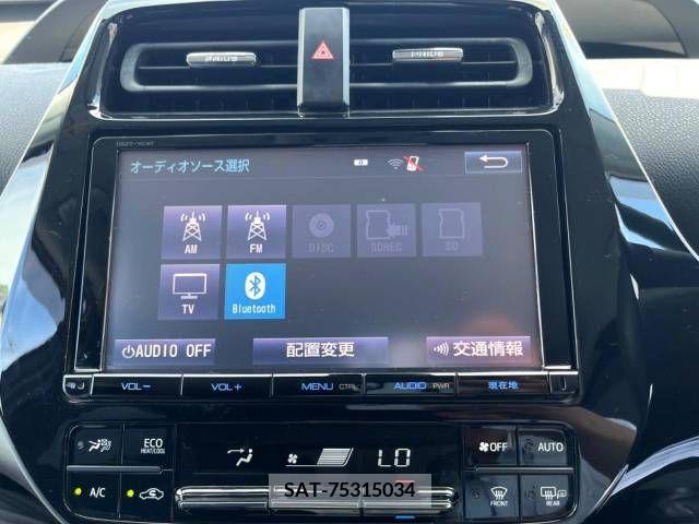 Toyota PRIUS 2016-07 393421-2