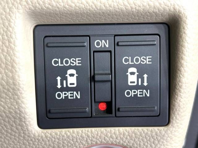 Honda N BOX 2019-07 185926-6