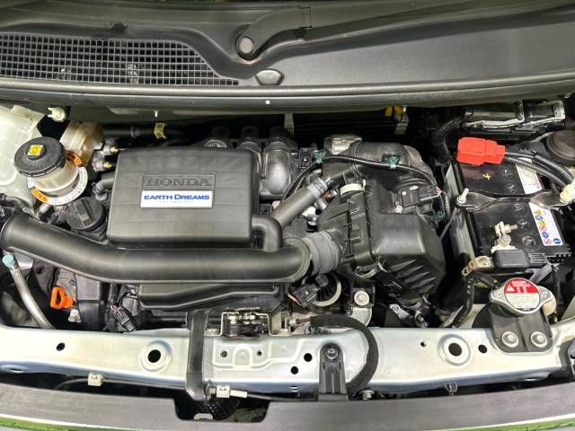 Honda N BOX 2019-07 185926-18