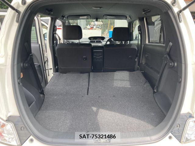 Toyota BB 2009-03 293061-7