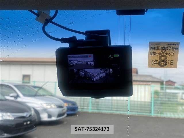 Honda N BOX CUSTOM 2013-08 327770-27