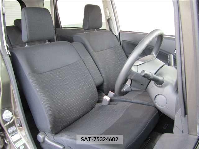 Daihatsu MOVE CUSTOM 2011-09 239146-16