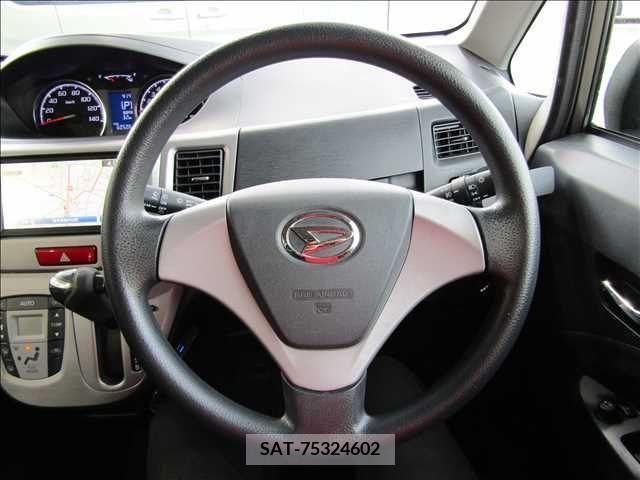 Daihatsu MOVE CUSTOM 2011-09 239146-1