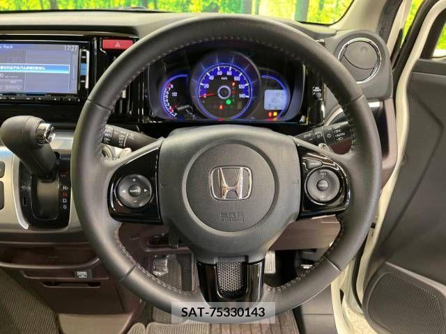 Honda N-WGN 2014-11 379069-11