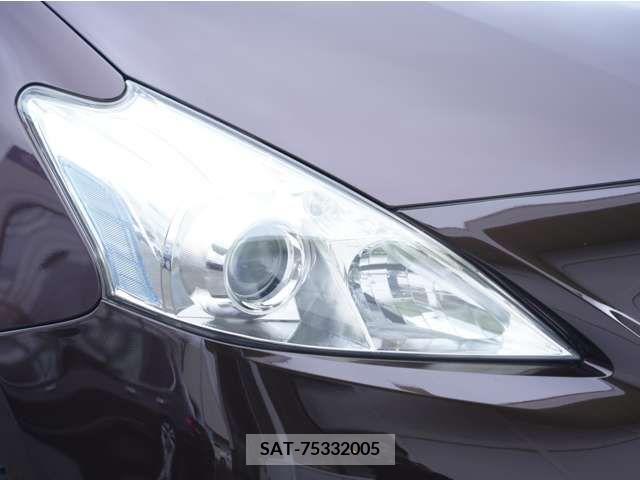 Toyota PRIUS ALPHA 2013-11 213357-13