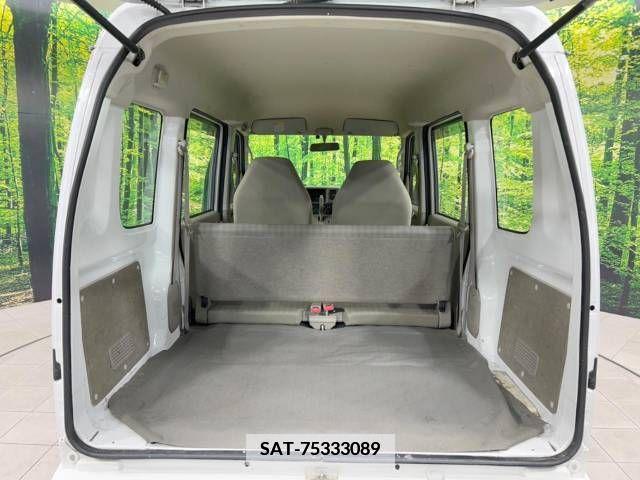 Suzuki EVERY 2010-12 341738-7