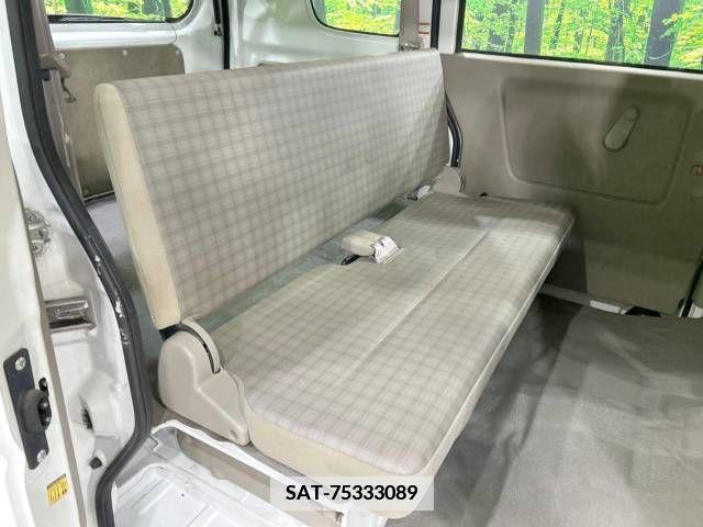 Suzuki EVERY 2010-12 341738-6