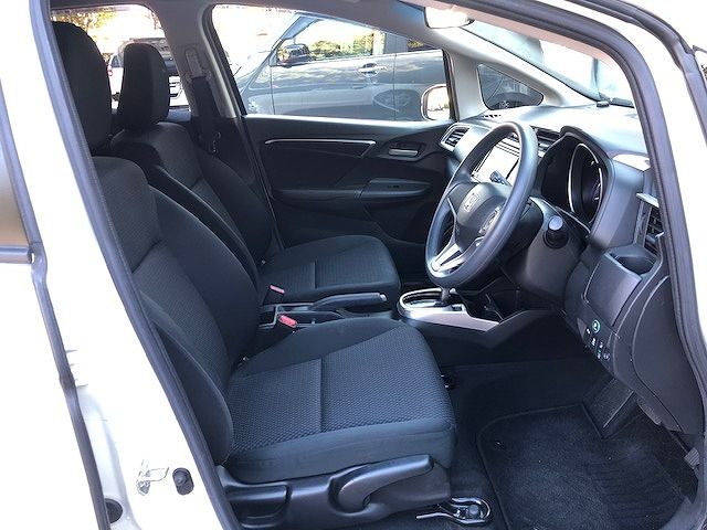 Honda FIT 2018-09 187838-9