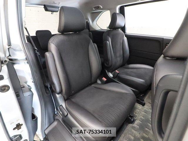 Honda FREED HYBRID 2013-08 235809-4