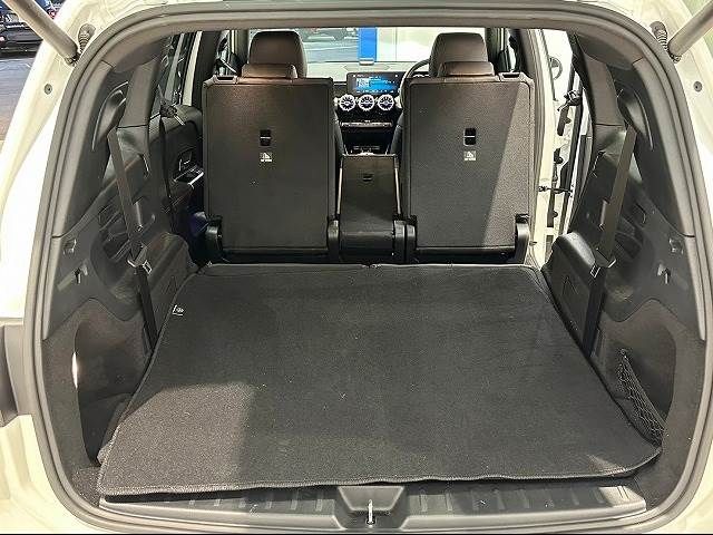 Mercedes Benz GLB-CLASS 2020-12 27550-10