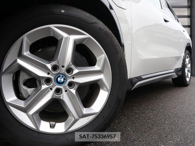 Bmw X1 2023-08 223683-1