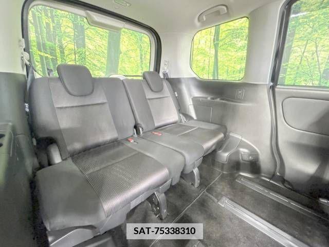 Nissan SERENA 2019-07 367661-10