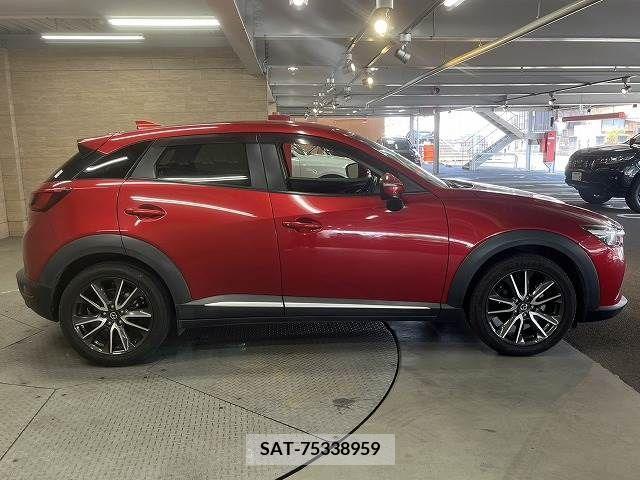 Mazda CX-3 2016-03 376936-17