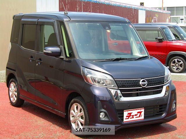 Nissan ROOX 2019-05 323898-6