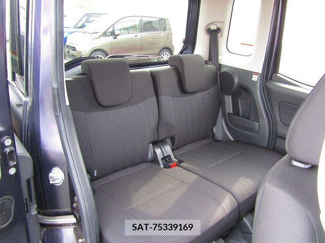 Nissan ROOX 2019-05 323898-3