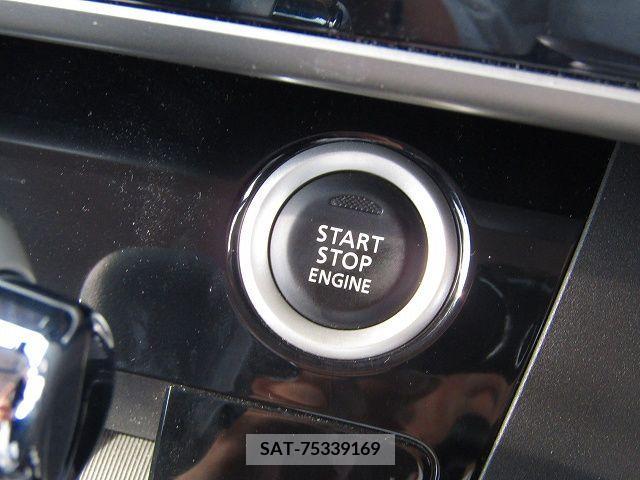 Nissan ROOX 2019-05 323898-16