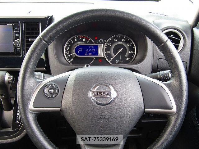 Nissan ROOX 2019-05 323898-14