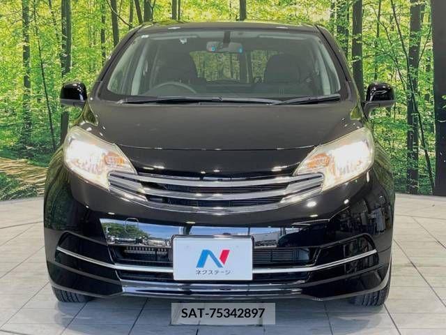 Nissan NOTE 2013-02 302290-14