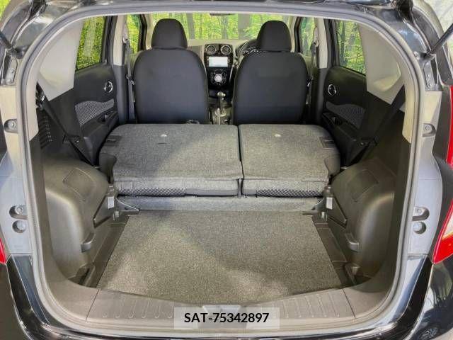 Nissan NOTE 2013-02 302290-11