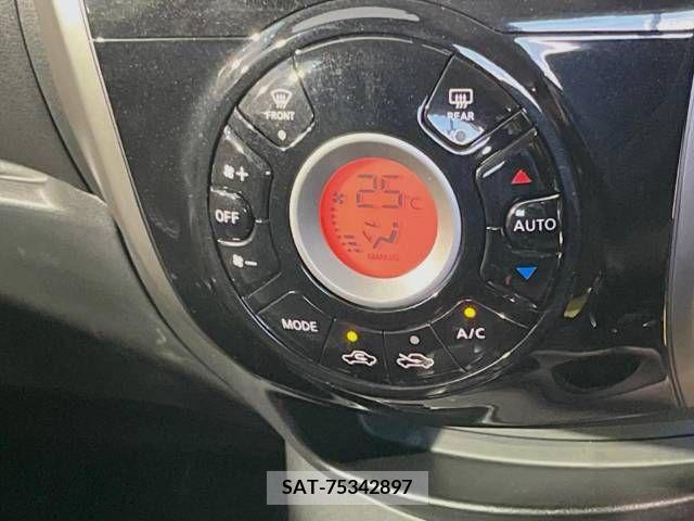 Nissan NOTE 2013-02 302290-6