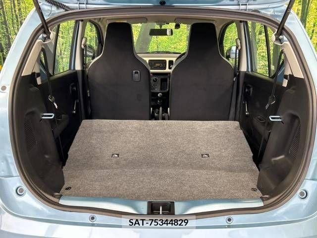 Mazda CAROL 2018-10 327378-8