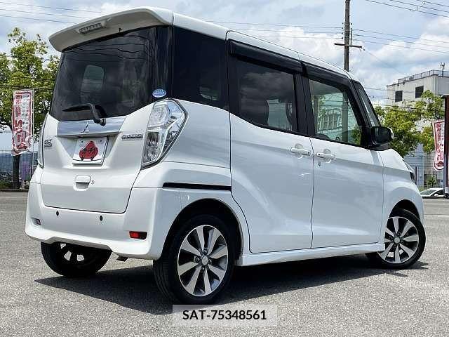 Mitsubishi EK SPACE 2014-02 300673-2
