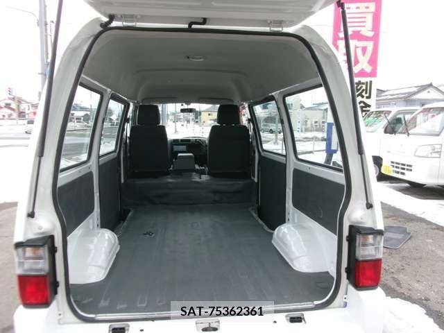 Mazda BONGO VAN 2017-12 223027-12