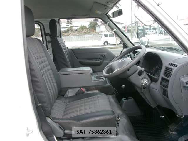 Mazda BONGO VAN 2017-12 223027-19