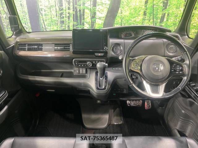 Honda N BOX CUSTOM 2017-09 238458-1