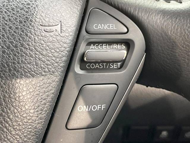Nissan ELGRAND 2014-07 758-6