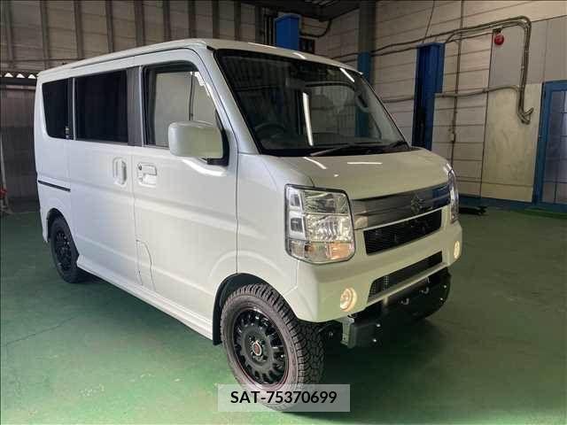 Suzuki EVERY WAGON 2023-03 212437-16