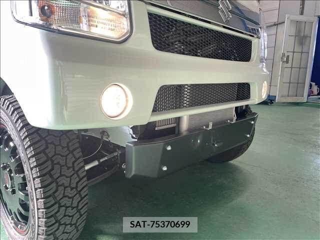 Suzuki EVERY WAGON 2023-03 212437-2