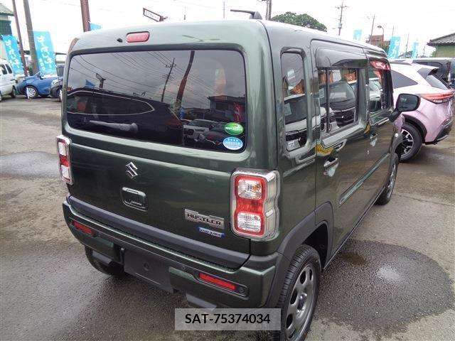 Suzuki HUSTLER 2021-01 385886-5