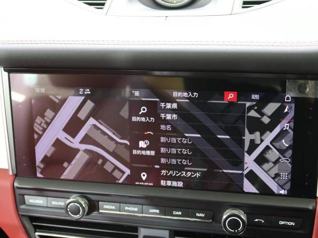 Porsche MACAN 2020-12 13745-10