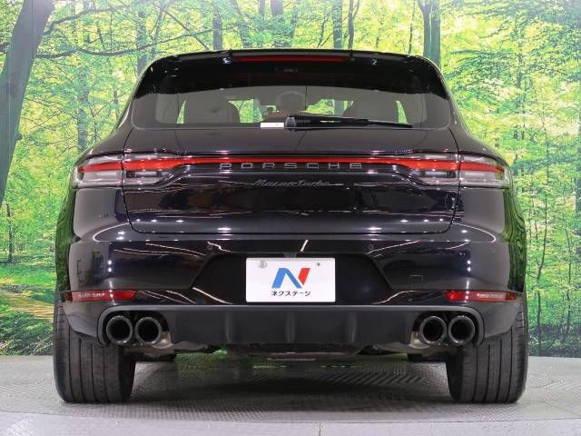 Porsche MACAN 2020-12 13745-3