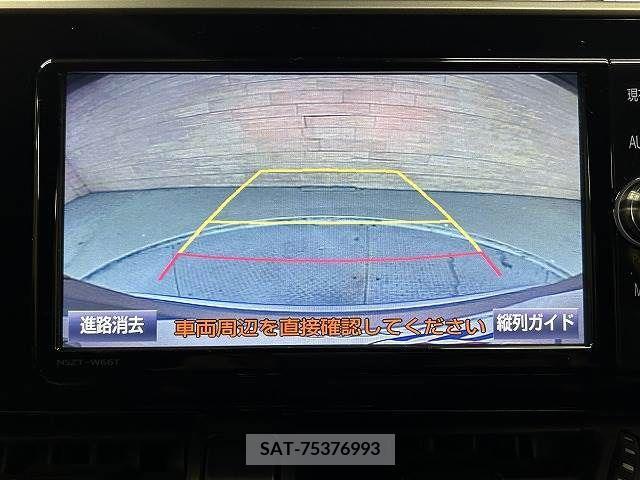 Toyota C-HR 2017-01 212174-3