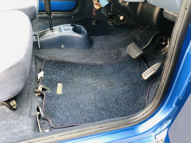 Suzuki TWIN 2003-12 8214-22