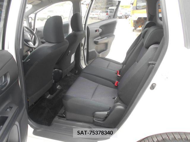 Toyota WISH 2017-02 334806-12