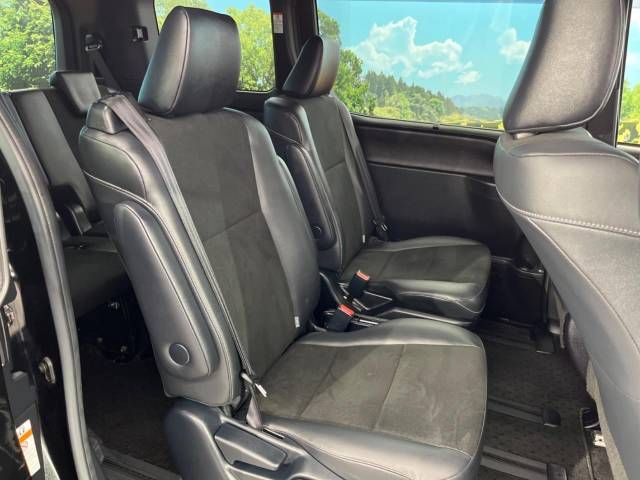 Toyota NOAH 2019-05 190439-8